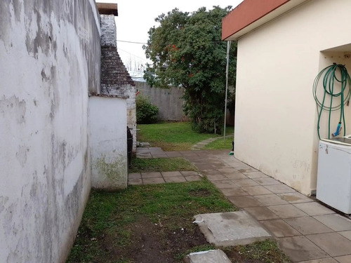 Venta Casa 3 Amb C/coch Patio Parrilla Apto Cred