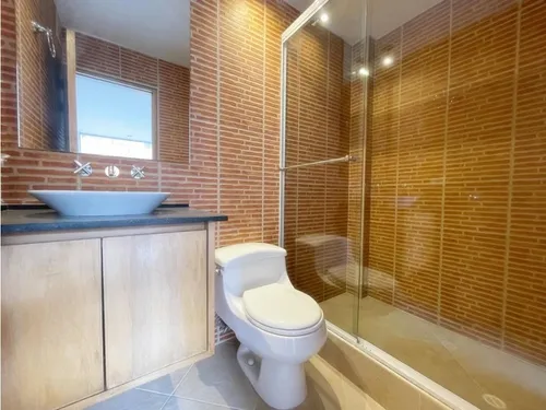 Venta Excelente Aptostudio En Chico Norte