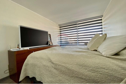 Dpto Semi Nuevo 2 Dorm + Est + Bod , Vista