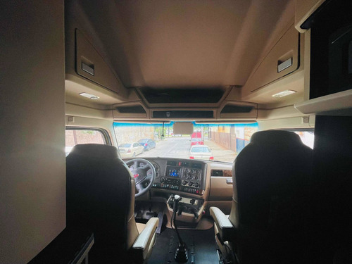 Imagen 12 de 15 de Kenworth T680