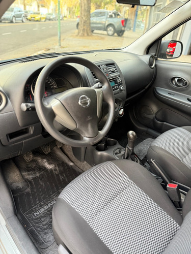 Nissan March 1.6 Active 107cv
