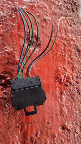 Conector Stop Trasero Ford Fiesta Max Move Power (Usado)