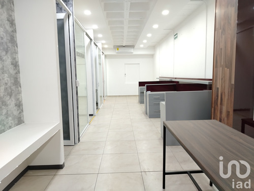 Renta Oficina 1 Ambiente El Dorado 1a Sección