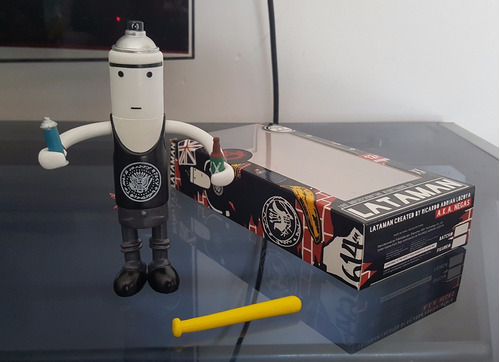 Imagen 3 de 4 de Figura De Accion Punk Lataman De Canal Oficial Youtube Negas