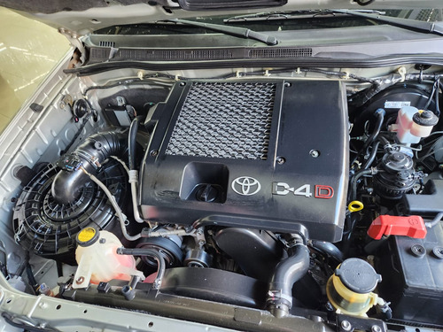 Toyota Hilux SW4 3.0 SRV 4X4 16V TURBO INTERCOOLER DIESEL 4P AUTOMÁTICO