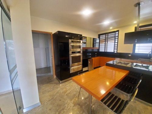 Imagen 12 de 30 de Vendo/alquilo Apartamento 390m2 5h/5b/4p Los Palos Grandes 3637