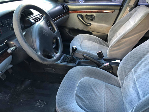 Imagen 3 de 12 de Peugeot 406 1997 2.0 Sv