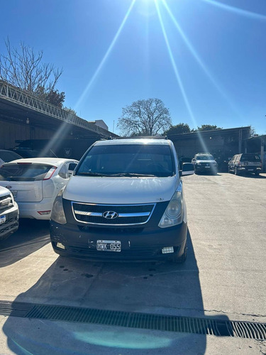 Hyundai H1 2.5 Mt