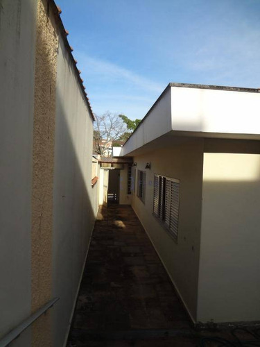 Casa 228m², 3 Dormitorios, 1 Suíte, 5 Vagas - Saúde - Ca1533