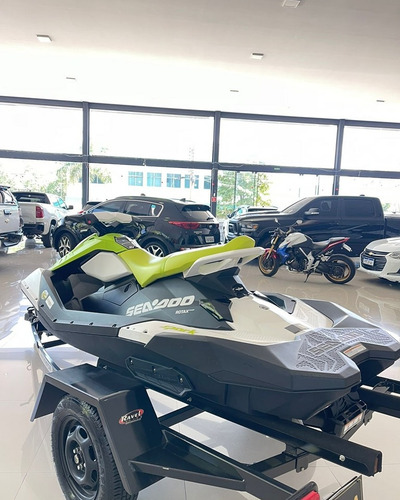 Sea Doo/ Spark 90hp 2023 Com Carretinha