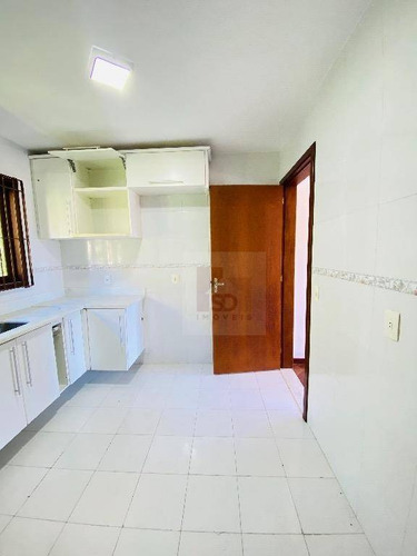 Casa Com 2 Dormitórios À Venda, 71 M² Por R$ 650.000,00 - Soberbo - Teresópolis/rj - Ca0379