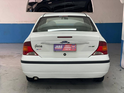 Ford Focus 1.6 Glx Sedan 16v Flex 4p Manual