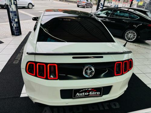 Ford Mustang 3.7 V6 GASOLINA AUTOMÁTICO