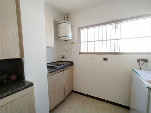 Imagen 14 de 15 de Mariano Urbina Vende Apartamento En Naguanagua Las Quintas Res La Paz Foa-2115