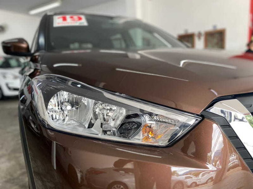 Nissan Kicks Sv Cvt