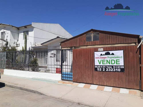 Casa En Venta De 3 Dorm. En Copiapó