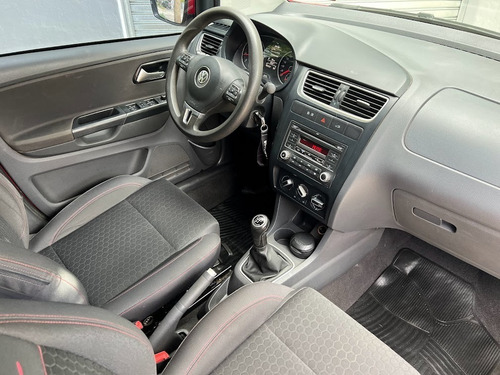 Imagen 11 de 25 de Volkswagen Crossfox Highline 2013 / 98000km 1º Dueño