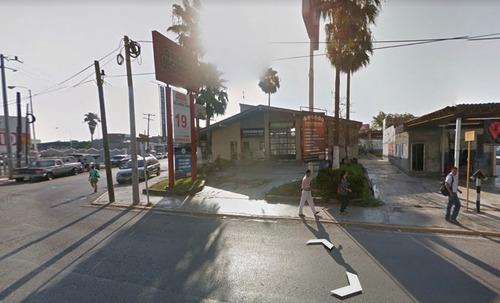 Imagen 1 de 3 de Terreno Comercial En Renta En Av. Universidad