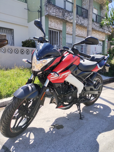 Bajaj Rouser Ns 200