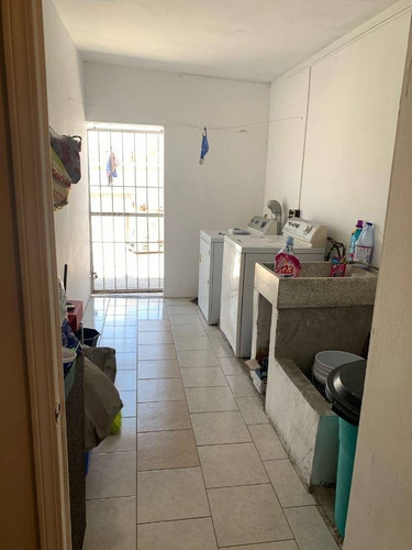 Imagen 6 de 20 de Casa En Venta Muy Grande Y Espaciosa Con Excelente Ubicacion