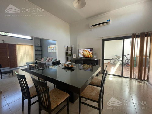 Casa En Venta Villa Catalina E53