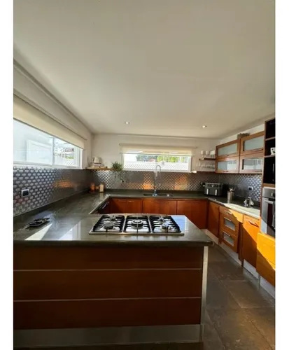Vendo Casa 220me Pampatar 8963