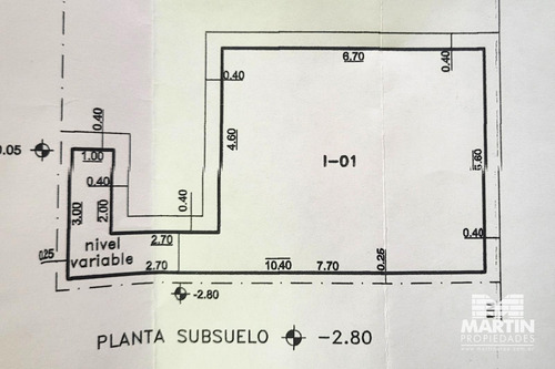 Local En Centro Comercial, A 50 Mts Del Carrefour Y A 2 Cuadras De Av. Santa Fe.