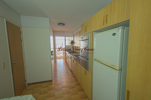 Imagen 12 de 30 de Alquiler Apartamento 3 Dormitorios En Playa Mansa, Punta Del Este