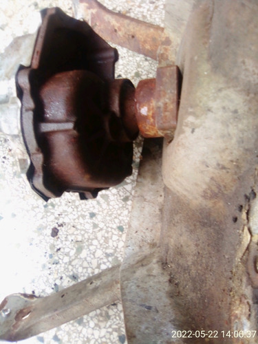 Imagen 5 de 6 de Transmisión Con Su Base De Lavadora Morocha Frigidaire