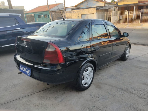 Chevrolet Corsa Sedan Sedan 1.0 MPFI 8V 71cv 4p