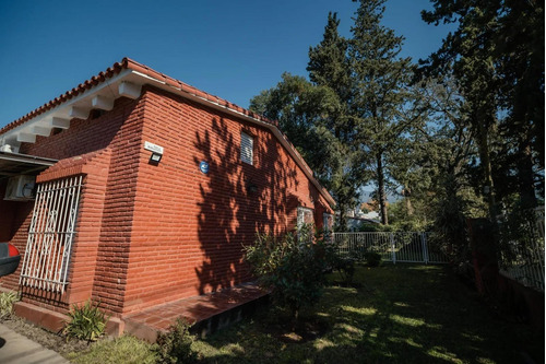 Departamento En Venta - 3 Dormitorios 2 Baños - 615mts2 - Yerba Buena
