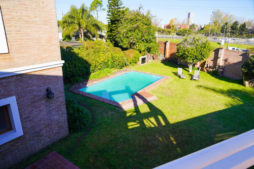 Venta Casa Barrio Camino Real Boulogne San Isidro