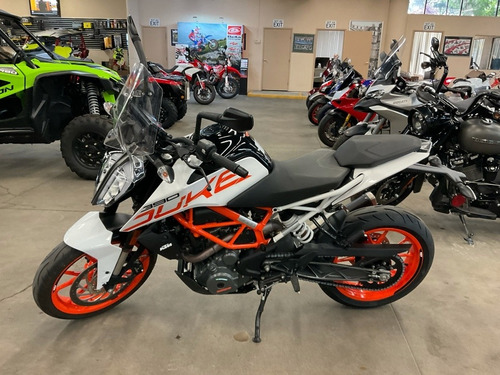 Imagen 2 de 3 de Ktm Duke 390