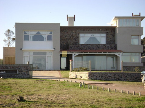Imagen 6 de 30 de Venta De Casa De 4 Dormitorios En Pinares