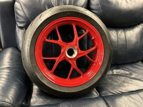 2022 Ducati V2 Oem Rear Wheel W/180-55-17 Pirelli Corsa 2 