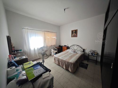 Casa En Venta En San Pedro Apatlaco De Un Nivel Con Jardín.