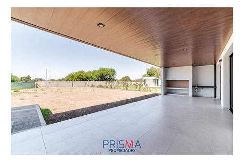 Imagen 27 de 30 de Casa En Cañuelas Country Golf. 3 Dorm. Venta