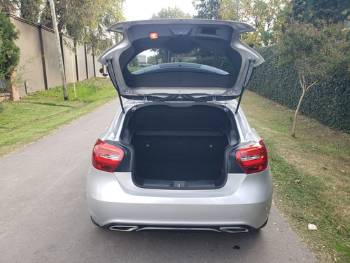 Mercedes-Benz Clase A 1.6 A200 Urban 156cv