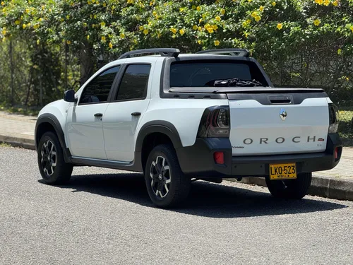 Renault Duster Oroch 2.0 Intens