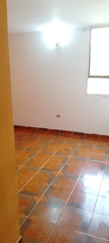 Imagen 15 de 17 de En Venta Amplio Apartamento Residencias Don Luis Ah