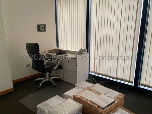 Venta De Oficina En La Urbina
