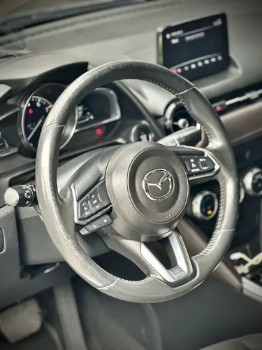 Mazda 2 1.5 Grand Touring Lx Sedan