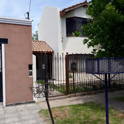 Casa En Venta En Ariel Del Plata