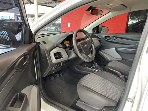 Chevrolet Onix ONIX HATCH Joy 1.0 8V Flex 5p Mec.