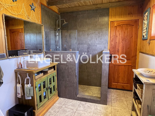 Casa Impecable En Parcela.