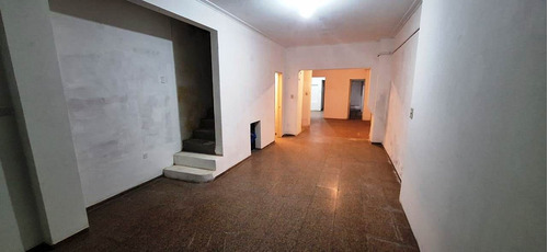 Local Comercial Con Departamentos En Venta, Trenque Lauquen