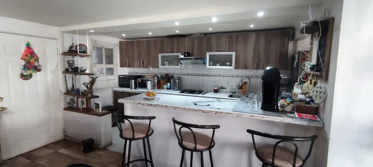 Imagen 3 de 19 de Moderna Casa Con Quincho (169518)