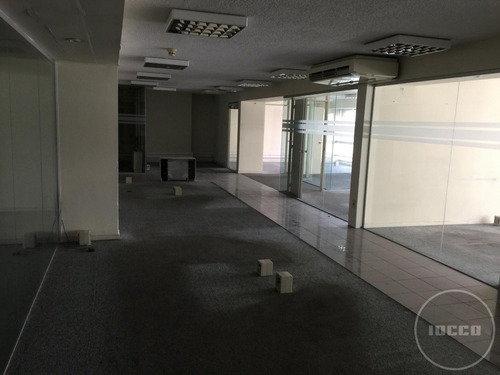 Imagen 3 de 11 de Oficina En Ciudad Vieja - Edificio Presidente - 6° Piso