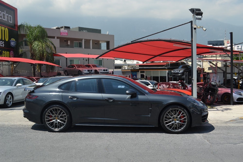 Imagen 3 de 13 de Porsche Panamera Turbo 2018