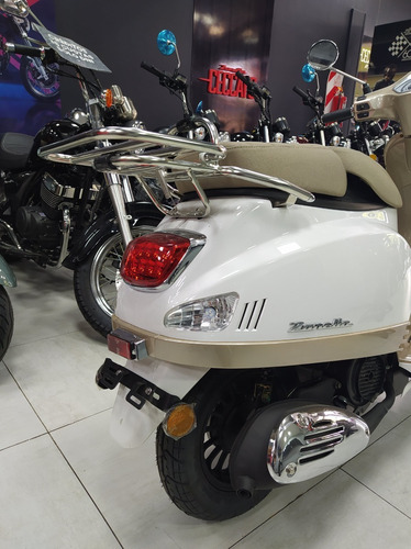 Imagen 7 de 25 de Zanella Styler 150 Exclusive Scooter Vintage - Tienda Zanell